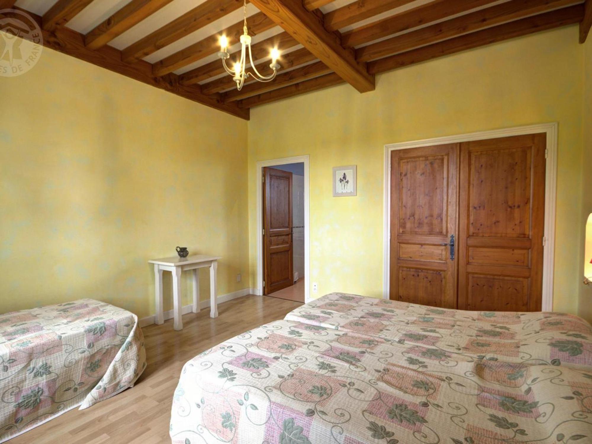 Belle Maison De Campagne Avec Piscine, 4 Chambres, Jardin Et Terrasse Pres De Montbrison - Fr-1-496-48 Chalain-le-Comtal Exterior foto