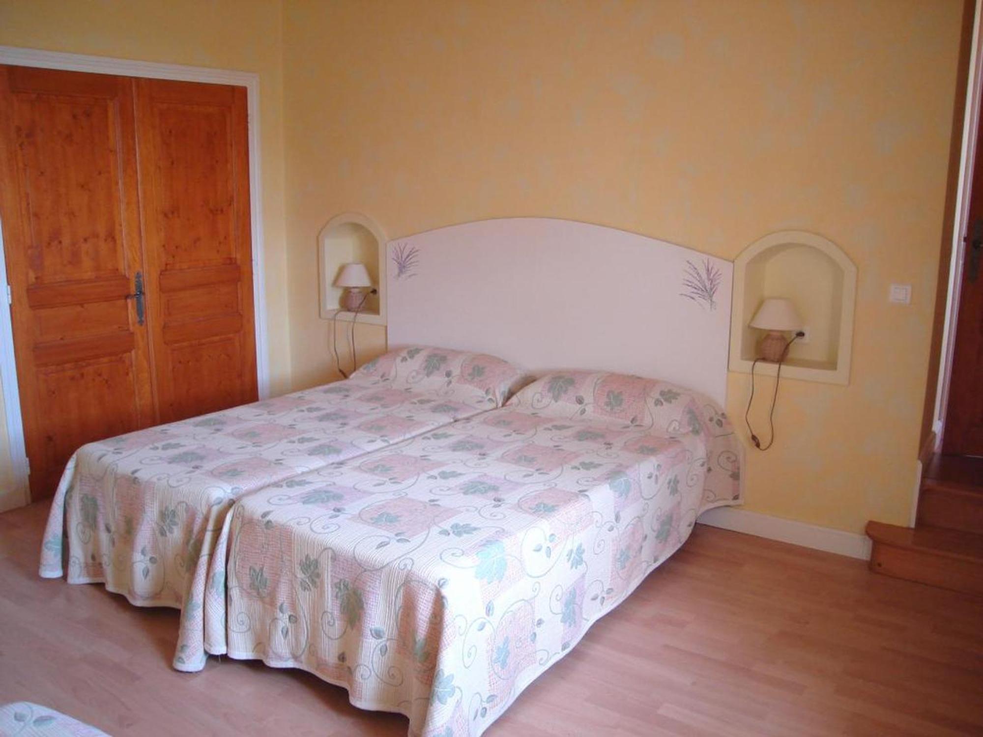 Belle Maison De Campagne Avec Piscine, 4 Chambres, Jardin Et Terrasse Pres De Montbrison - Fr-1-496-48 Chalain-le-Comtal Exterior foto
